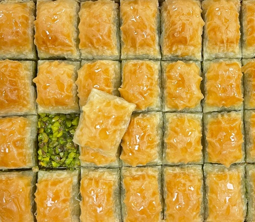 [NA0084] GOLDA BAKLAVA WITH PISTACHIOS (2.5 kg) 5.5 LB (Box of 6)